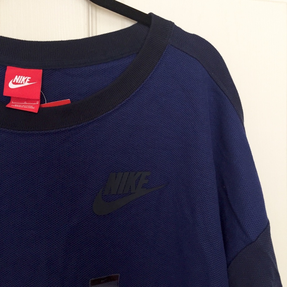 nike rally plus crew neck sport casual shirt - Picture 5 of 8